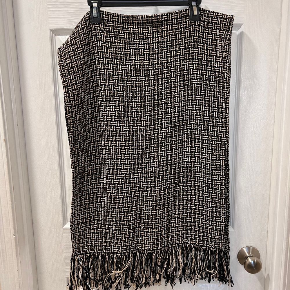 The Masai Scarf Vintage  Black & Taupe‎ Geometric Basket Weave Pattern